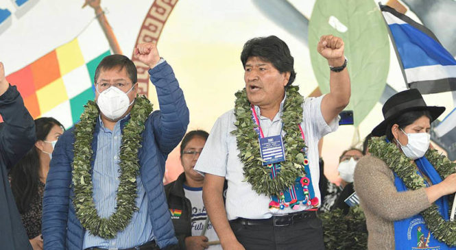 El MAS reimpulsa su proyecto plurinacional para Bolivia, y la Runasur para la región