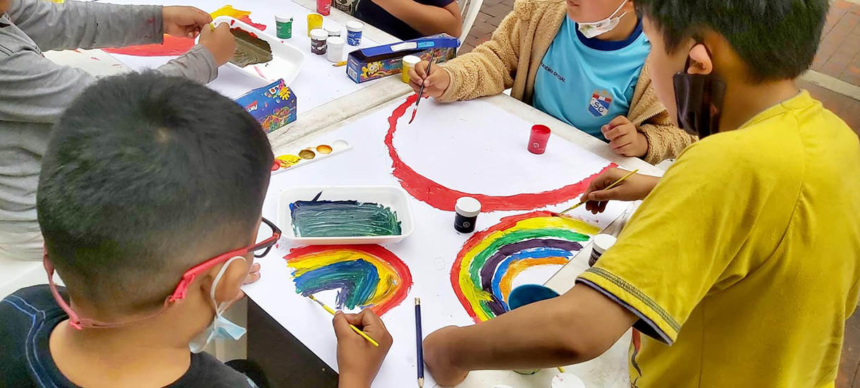 Una biblioteca lesbofeminista de Lima es refugio para niñeces y LGBT+