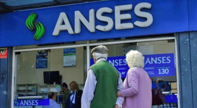 ANSES: analizan jubilar a mayores de 55 y capacitar a jóvenes