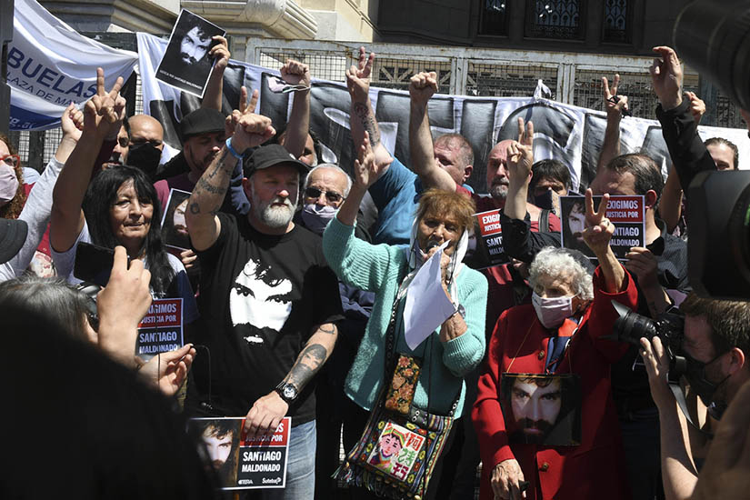 Familiares de Santiago Maldonado marcharon a Tribunales para reclamar a la Corte Suprema