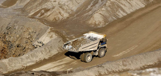 Golpe institucional del lobby minero: La Corte Suprema habilita el uso de químicos contaminantes en Mendoza
