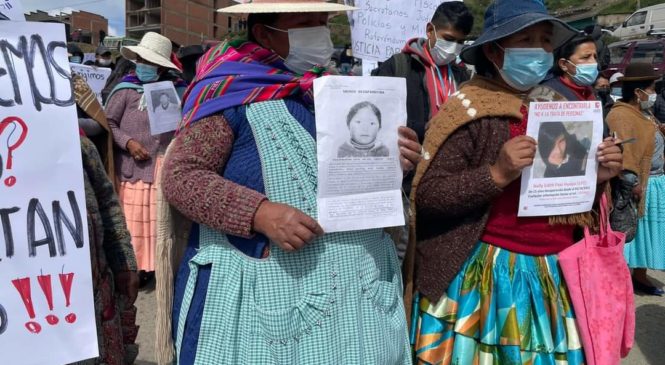 Bolivia: marcha de mujeres contra la Justicia tras liberación de femicidas y violadores