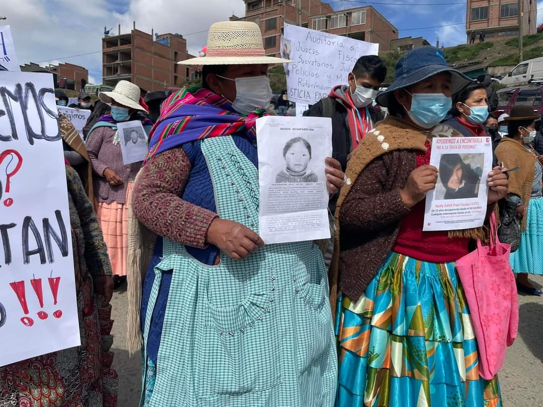 Bolivia: marcha de mujeres contra la Justicia tras liberación de femicidas y violadores
