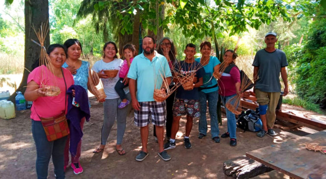 Comenzó un Taller de mimbre en la Comunidad Moqoit del Delta de Tigre