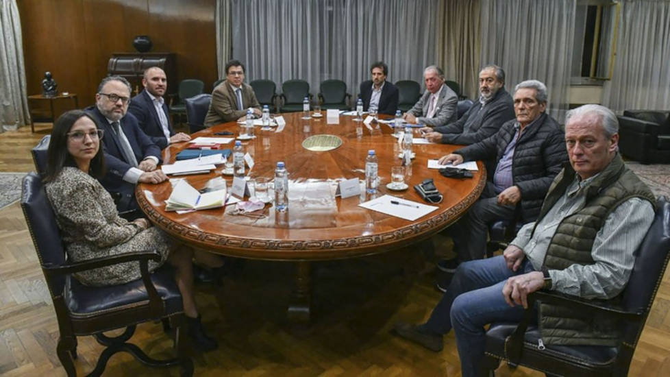 Reunión Gobierno – CGT – UIA. Acuerdo para “coordinar acciones” contra la inflación
