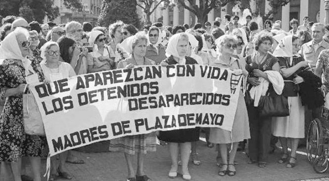Madres de Plaza de Mayo: 45 años de rebeldías