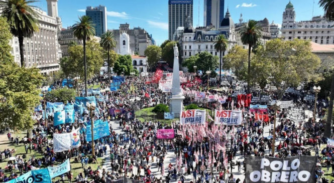 La agenda real: a las calles en defensa de nuestros derechos