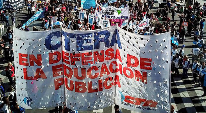 Gremios docentes patagónicos presionan a CTERA y le piden que convoque a un Paro Nacional