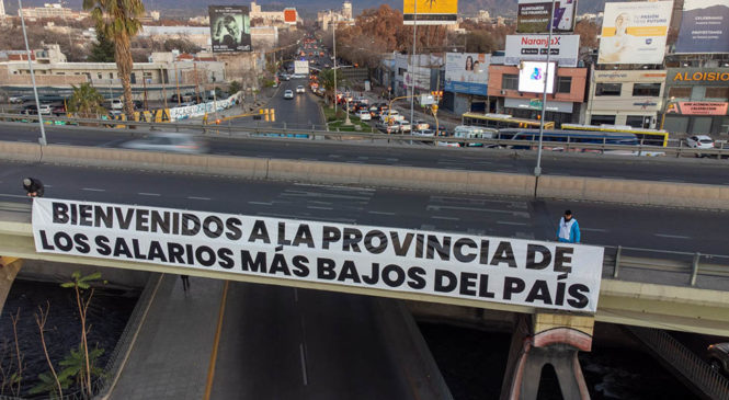 Mendoza: Paro de 48 horas de docentes y estatales por un salario digno
