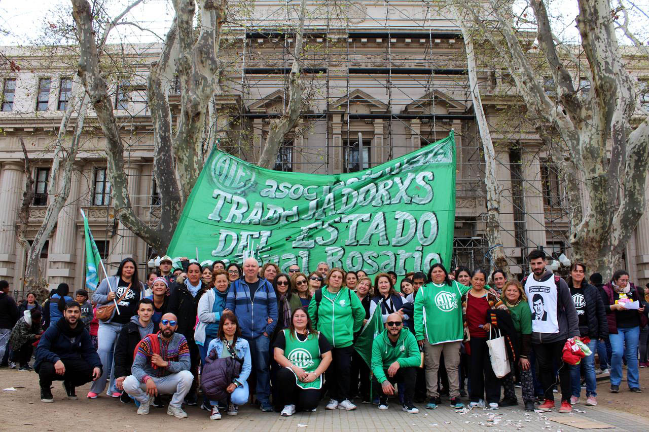 ATE Rosario vuelve a las calles contra los descuentos, falta de pago y reducción salarial