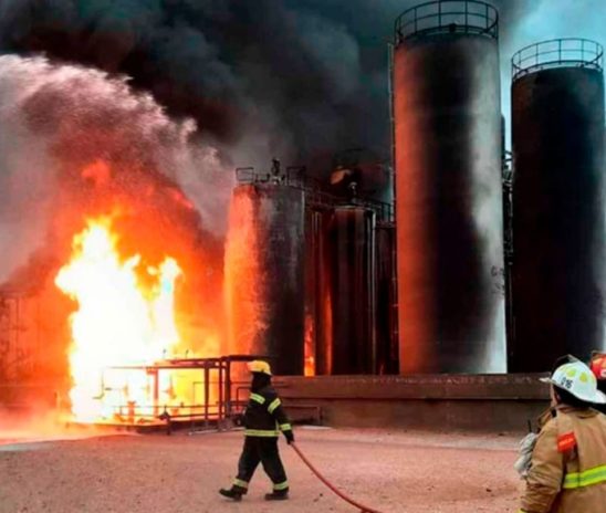 Vaca Muerta: 3 trabajadores muertos en incendio de refinería de Plaza Huincul