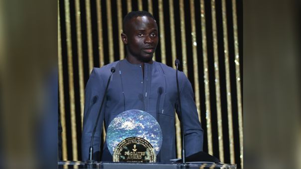 Sadio Mané ganó la primera edición del “Premio Sócrates” al compromiso social