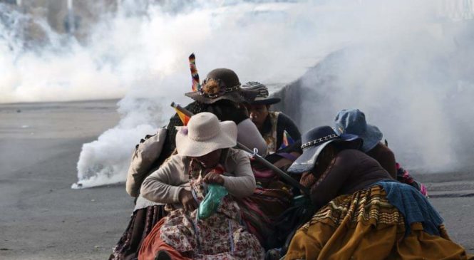 Bolivia: “Prometer una revolución, bajo el consentimiento oligárquico, no es más que una ilusión reformista”