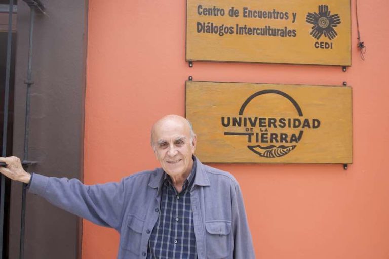 México. Gustavo Esteva: Regenerar el tejido social de la esperanza