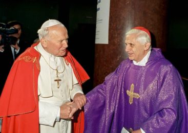 Vaticano: Muere Joseph Ratzinger, el “rottweiler de dios”