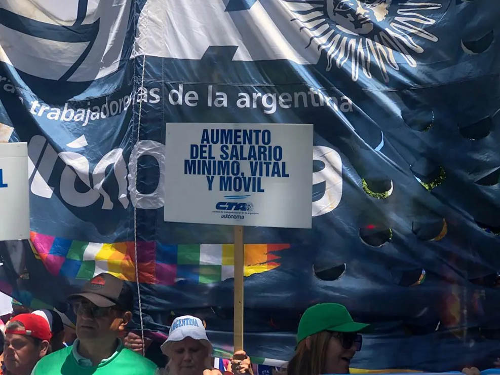 Argentina: Una economía que crece con salarios que caen