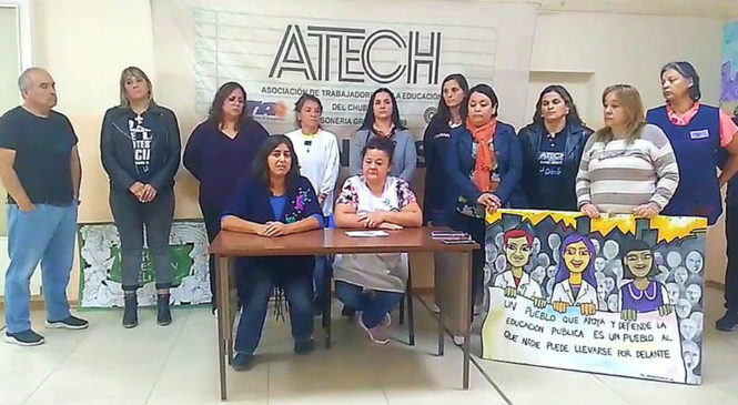 Chubut: condenan a tres meses de prisión en suspenso a una maestra por participar de una protesta