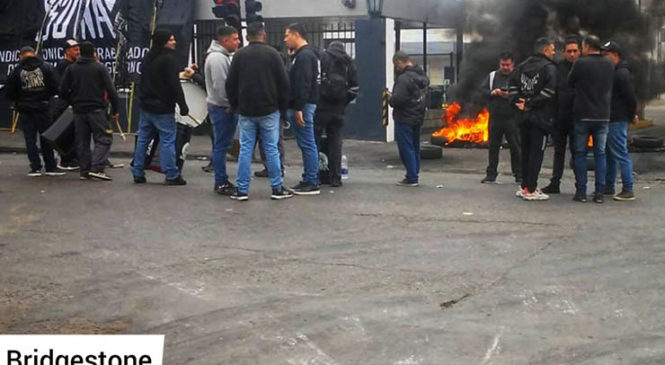 Paro en Bridgestone por reincorporación de 9 despedidos y mejores condiciones laborales