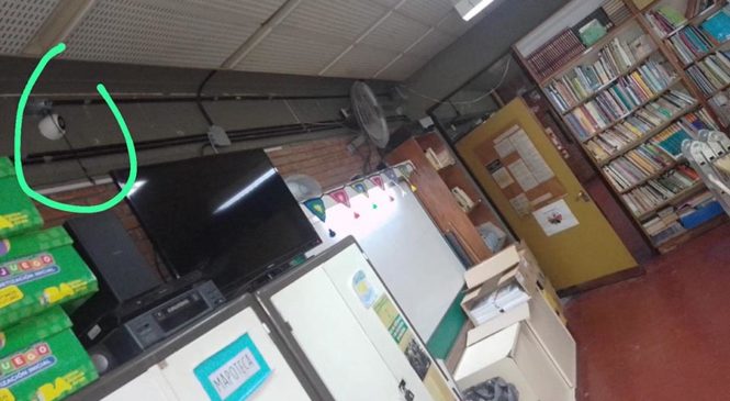 Sin tregua: Soledad Acuña volvió a instalar cámaras dentro de una escuela porteña