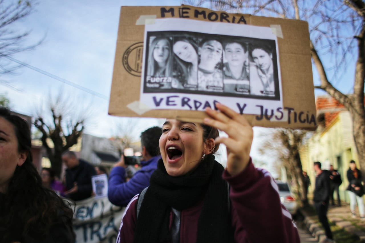 Comenzó el juicio contra cuatro policías por la Masacre de Monte