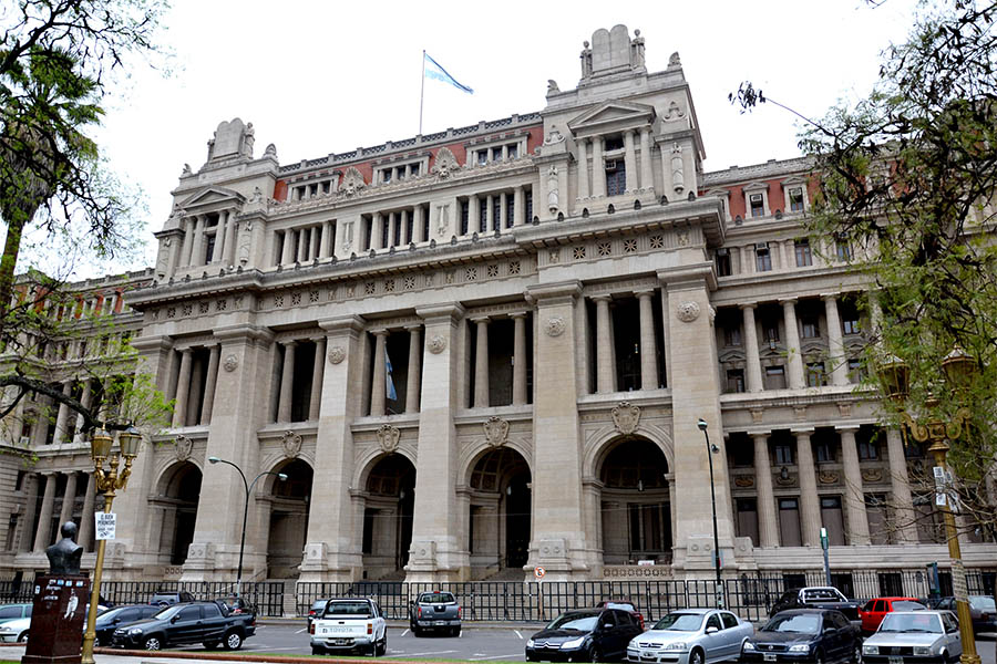 La Corte Suprema de Justicia suspendió las elecciones en Tucumán y San Juan