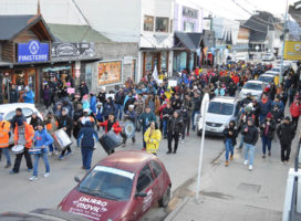 Tierra del Fuego: tras un paro por bajos salarios, la electrónica Newsan despidió a unos 200 operarios pero Trabajo dictó Conciliación Obligatoria