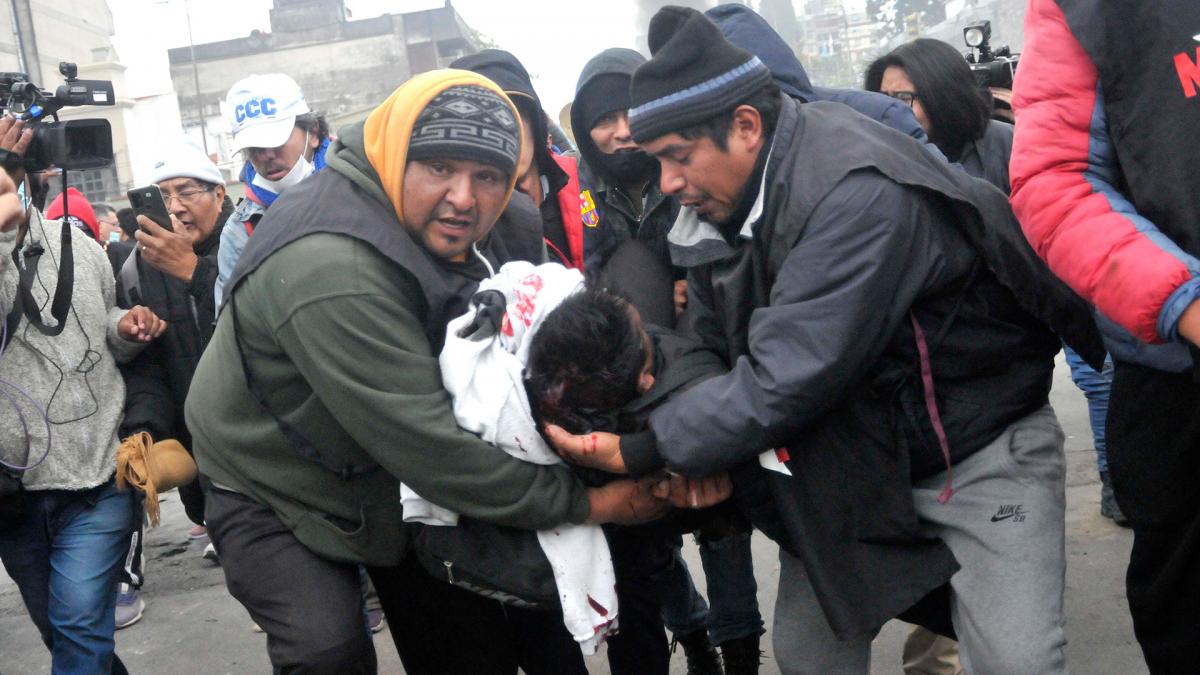 Más de 50 heridos, uno de gravedad, por la represión en Jujuy