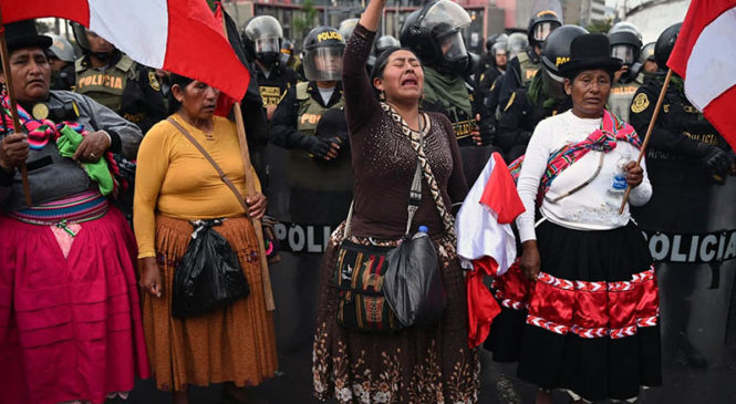 Nueva ola de protestas en Perú reclama la renuncia de Boluarte