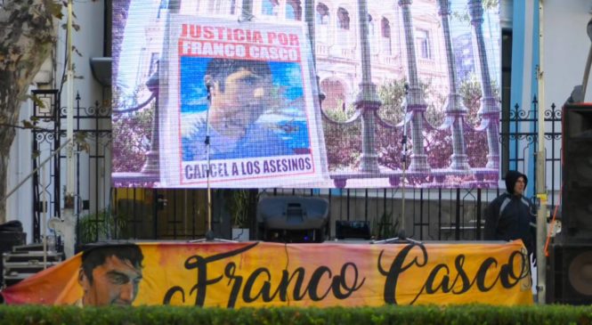 Rosario: Indignación por la absolución de 19 policías acusados del asesinato del joven Franco Casco