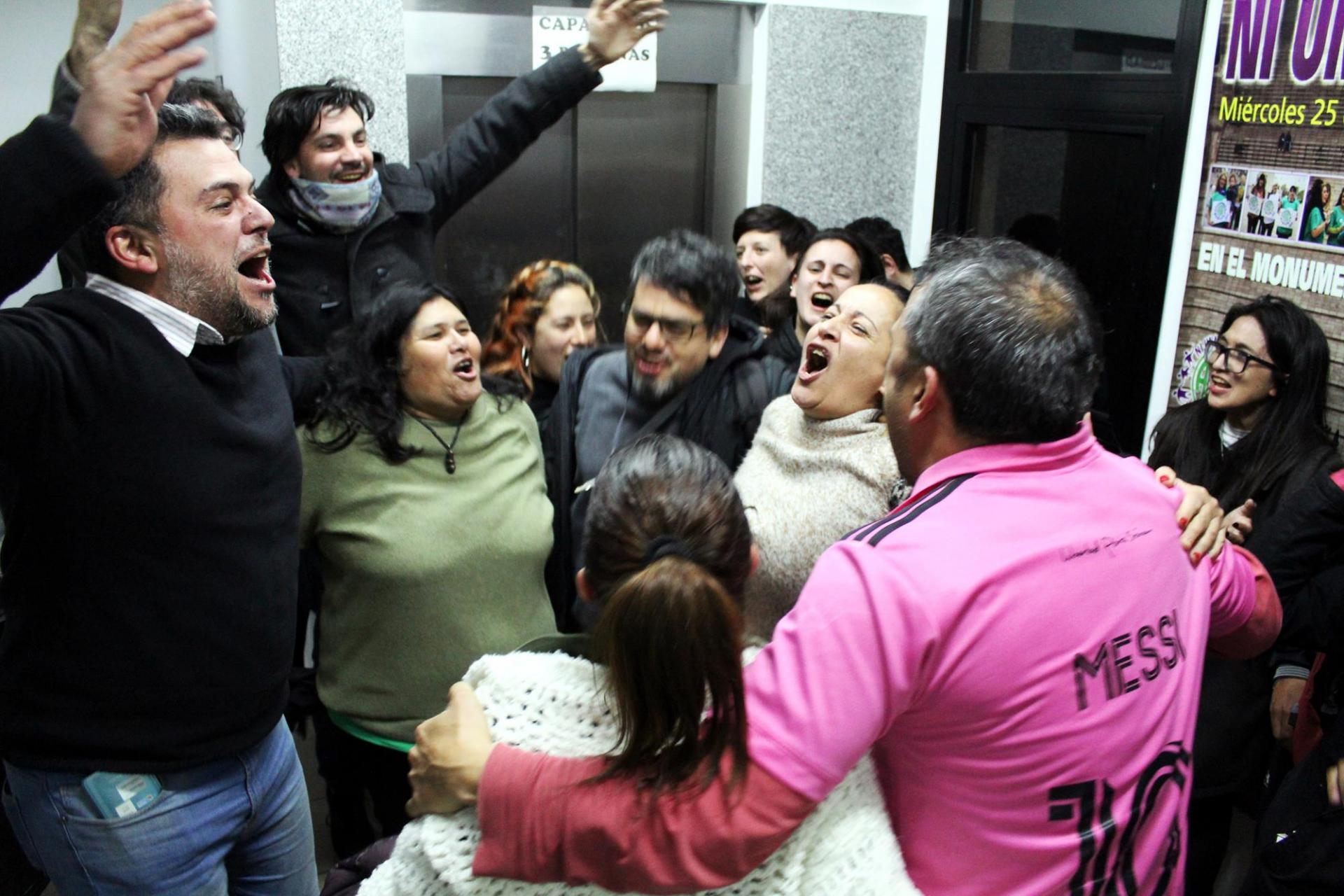 Almirón fue reelecta por amplia mayoría en la Seccional Rosario de ATE