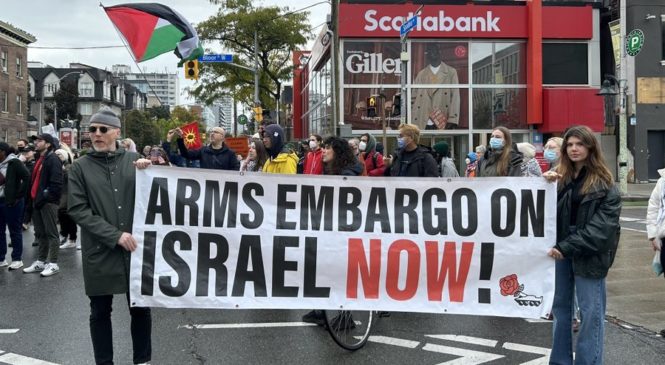Sindicatos de todo el mundo boicotean el suministro de armas a Israel