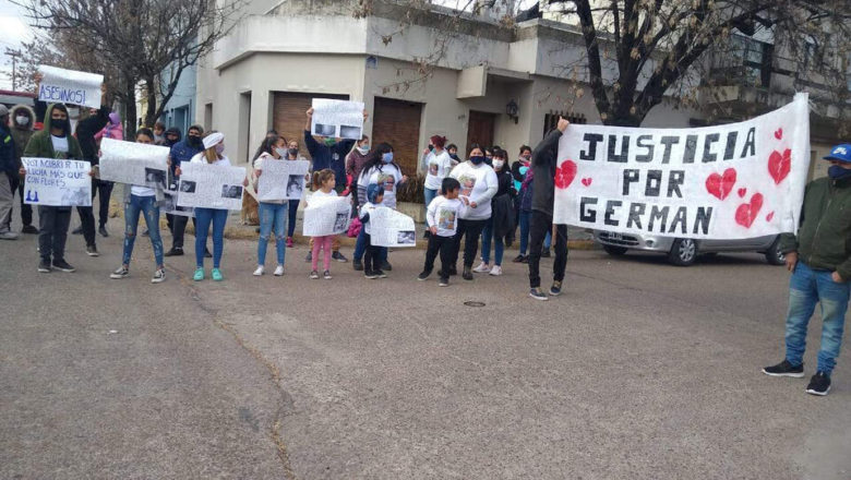 Condenan a 4 años y 8 meses de prisión a los dos policías que mataron a golpes en San Pedro