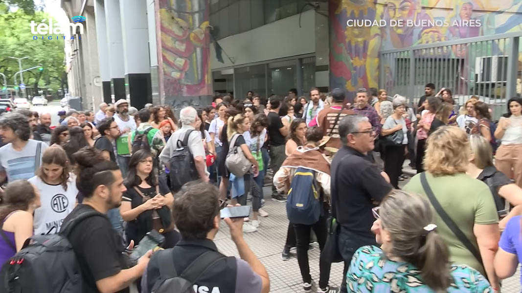 Trabajadores despedidos de la administración pública realizaron una jornada de protesta