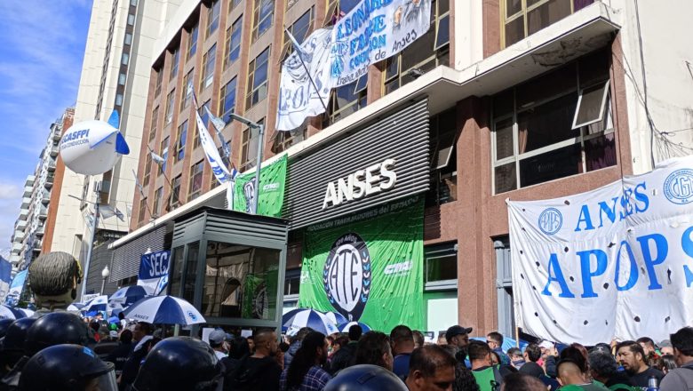 ATE paró contra los despidos en ANSES y denunció el intento de privatizar el sistema y fugar el FGS