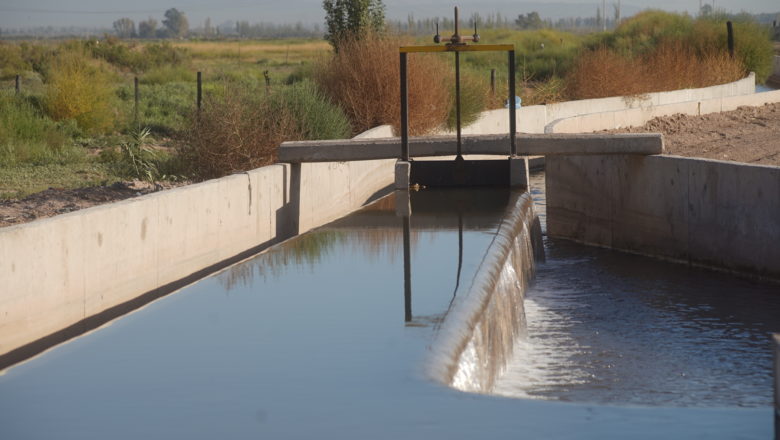 Mendoza: Productores reclaman que Cornejo brinde información sobre el nuevo Código de Aguas