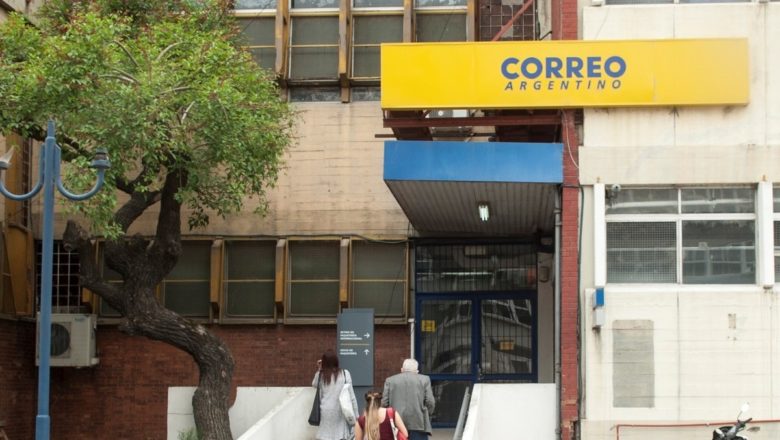 Ya “retiraron” a 4 mil trabajadores del Correo Argentino y ahora buscan recortar las sucursales a menos de la mitad