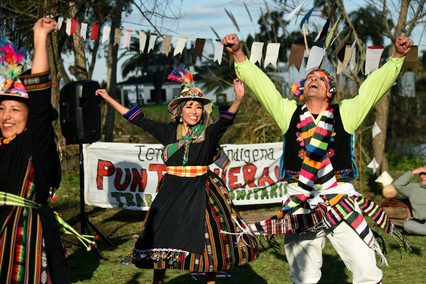 Cierre del mes de la Pachamama en Punta Querandí