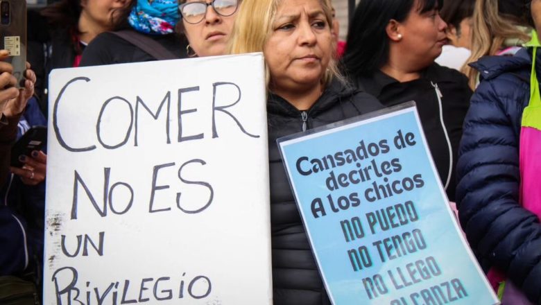 Ollas vacías: mujeres de los comedores volvieron a reclamar que el gobierno entregue los alimentos