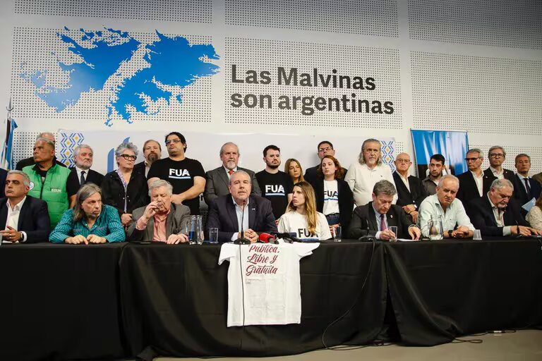 Docentes, estudiantes y rectores convocaron a la gran marcha universitaria al Congreso para el 2 de octubre