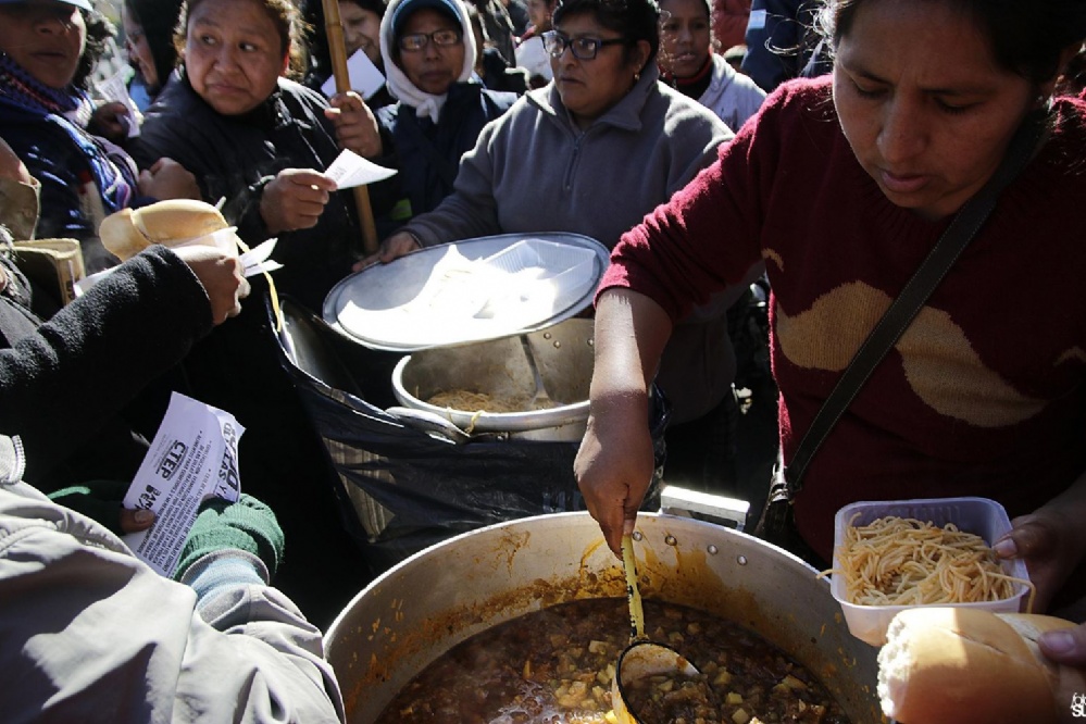 5,4 millones de nuevos pobres y 3 millones de nuevos indigentes en 6 meses de gobierno de Milei