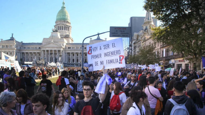 En pleno conflicto salarial, el Gobierno acusó a las universidades de “inventar alumnos” para cobrar fondos