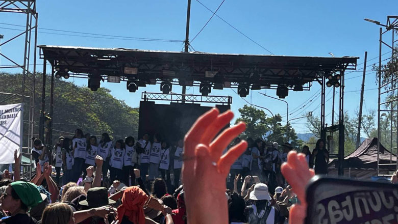 Jujuy: comenzó el 37° Encuentro Plurinacional de Mujeres, Lesbianas, Trans, Travestis, Bisexuales, Intersexuales y No Binaries