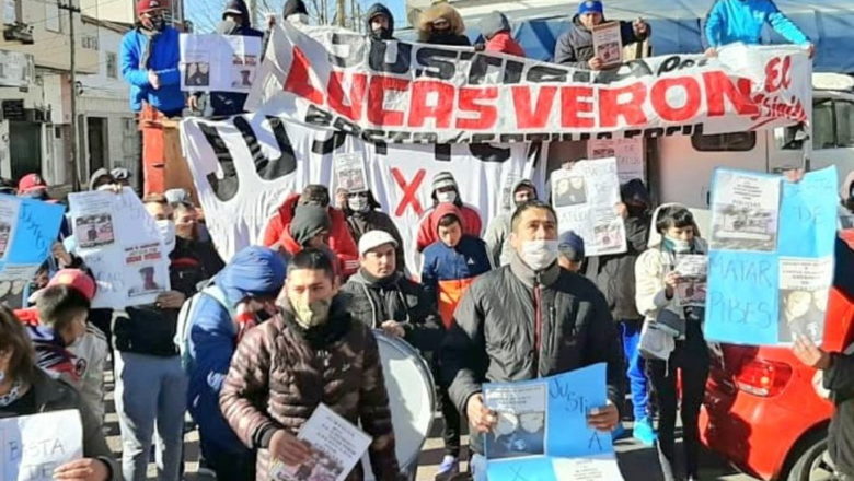 Procesaron a tres policías bonaerenses por realizar tareas de inteligencia en el juicio por el homicidio de Lucas Verón