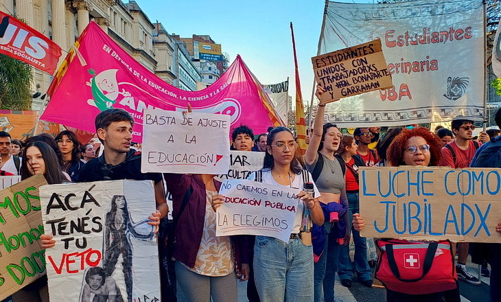 Universidades públicas y jubilaciones en el debate actual