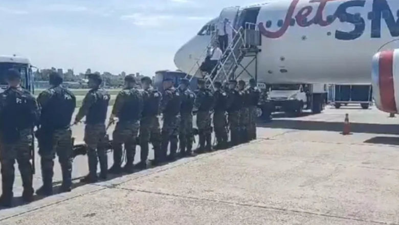 Despidos y militarización de aeropuertos