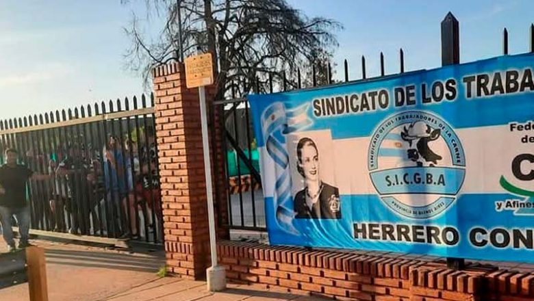 Trabajadores de un frigorífico en alerta por atraso salarial y posible cierre: el dueño desapareció sin dar respuestas