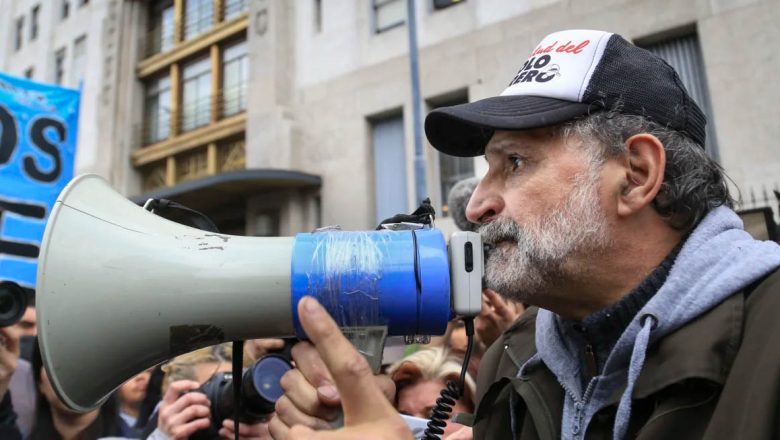 La motosierra contra los dirigentes luchadores