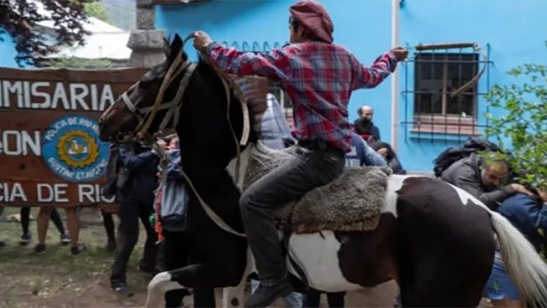 La sombra del antiterrorismo, incendios y detenciones arbitrarias