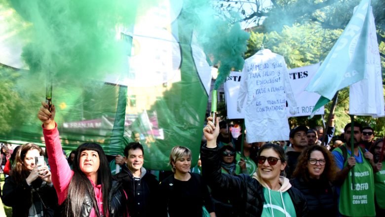 CABA: Marcha universitaria de docentes, no docentes y estudiantes al Palacio Pizzurno
