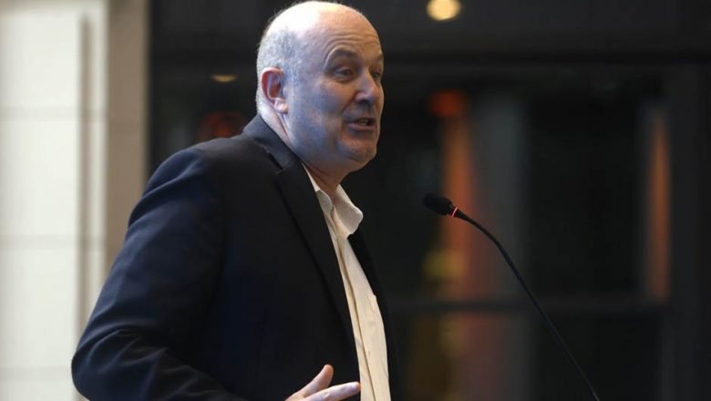 Sturzenegger crea una “lista negra” de delegados gremiales del Estado Nacional